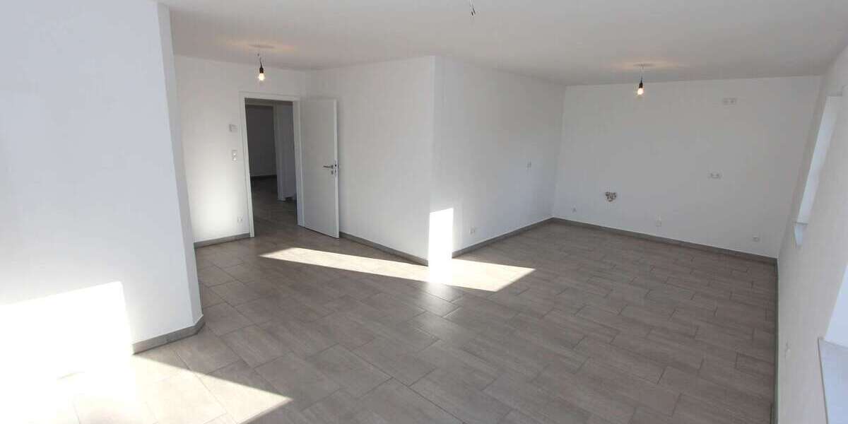 Etagenwohnung Rottenburg an der Laaber - 3 Zimmer, 77 m&sup2;, 740&euro; | Angebot:27041005