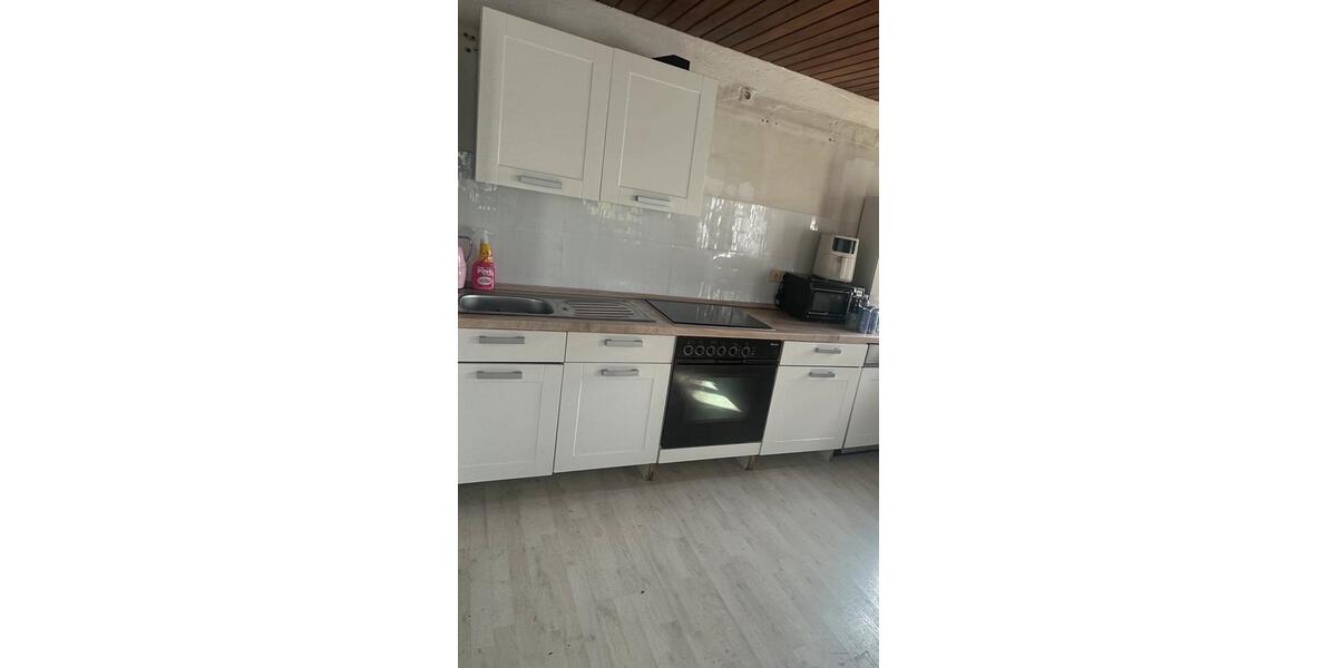 Einfamilienhaus Rottenburg an der Laaber - 6 Zimmer, 132 m&sup2;, 250.000&euro; | Angebot:27005543