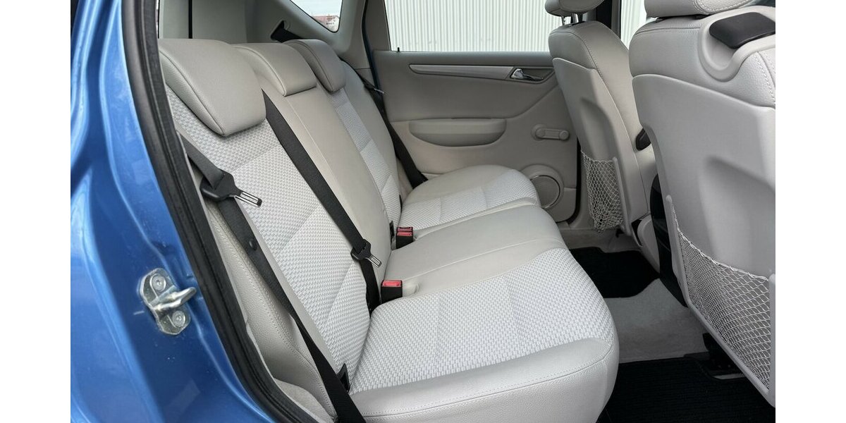 Mercedes-Benz A 200 Avantgarde Automatik Xenon Leder Alu 116.400 km 6.800 &euro; Altdorf 84032