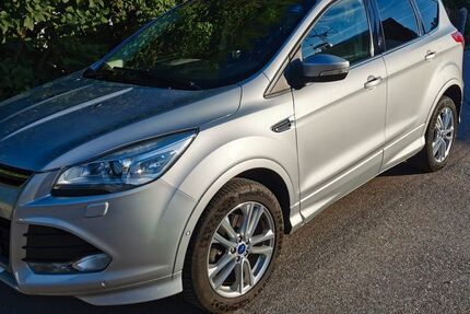 Ford Kuga 63.000 km 11.990 &euro; Altfraunhofen 84169