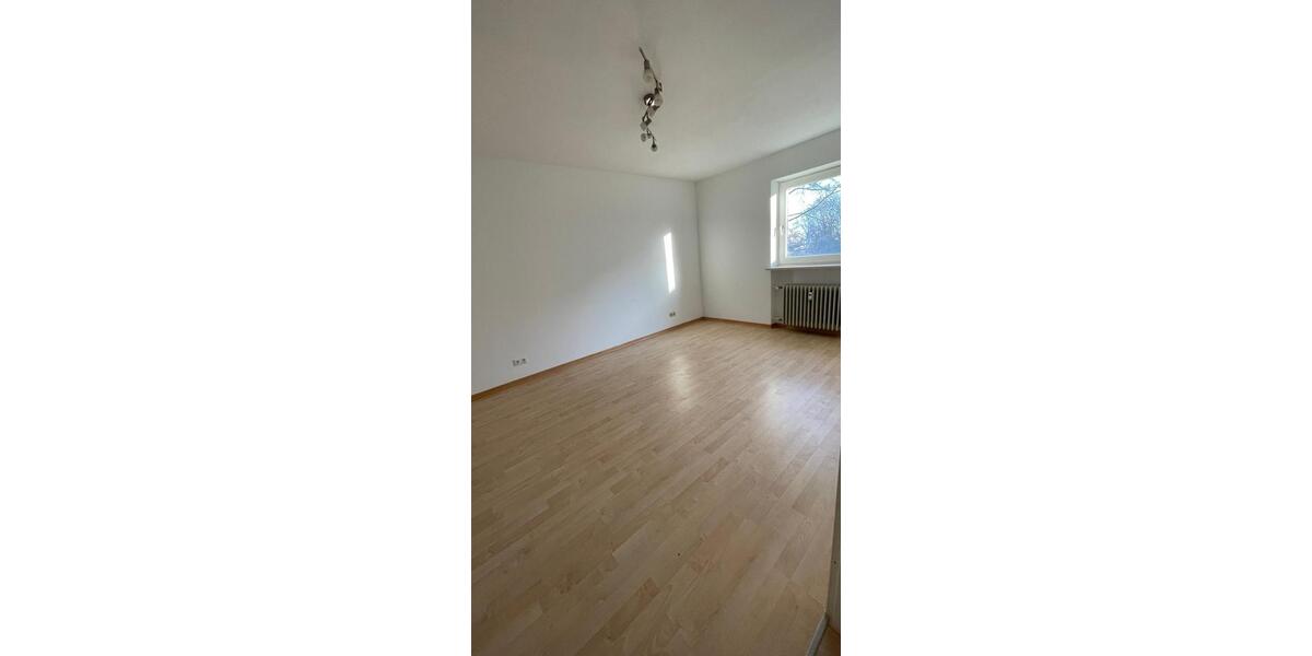 Etagenwohnung Ergolding - 2.5 Zimmer, 67 m&sup2;, 1.080&euro; | Angebot:24689195