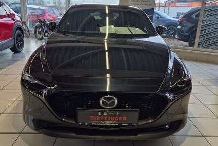 Mazda 3 5.420 km 26.690 &euro; Landshut 84030