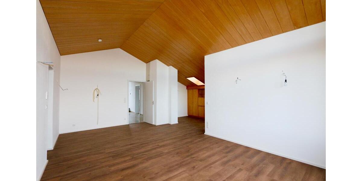 Etagenwohnung Kumhausen - 4 Zimmer, 118 m&sup2;, 1.370&euro; | Angebot:26614904