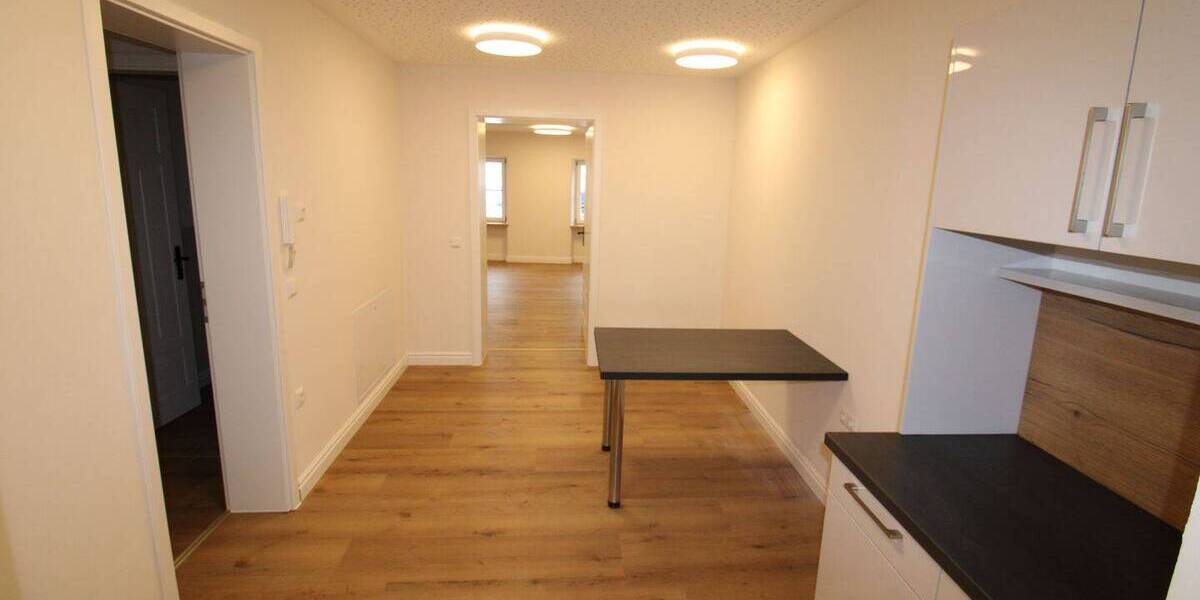 Etagenwohnung Velden Velden-Viehweide - 3 Zimmer, 95 m&sup2;, 1.090&euro; | Angebot:25680152