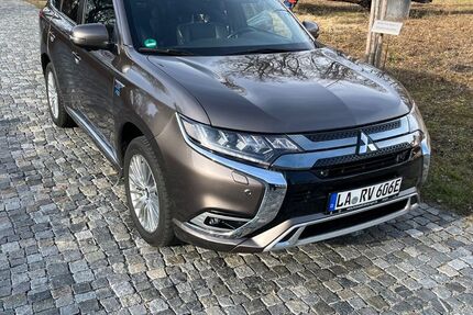 Mitsubishi Outlander 109.000 km 18.900 &euro; Kröning 84178