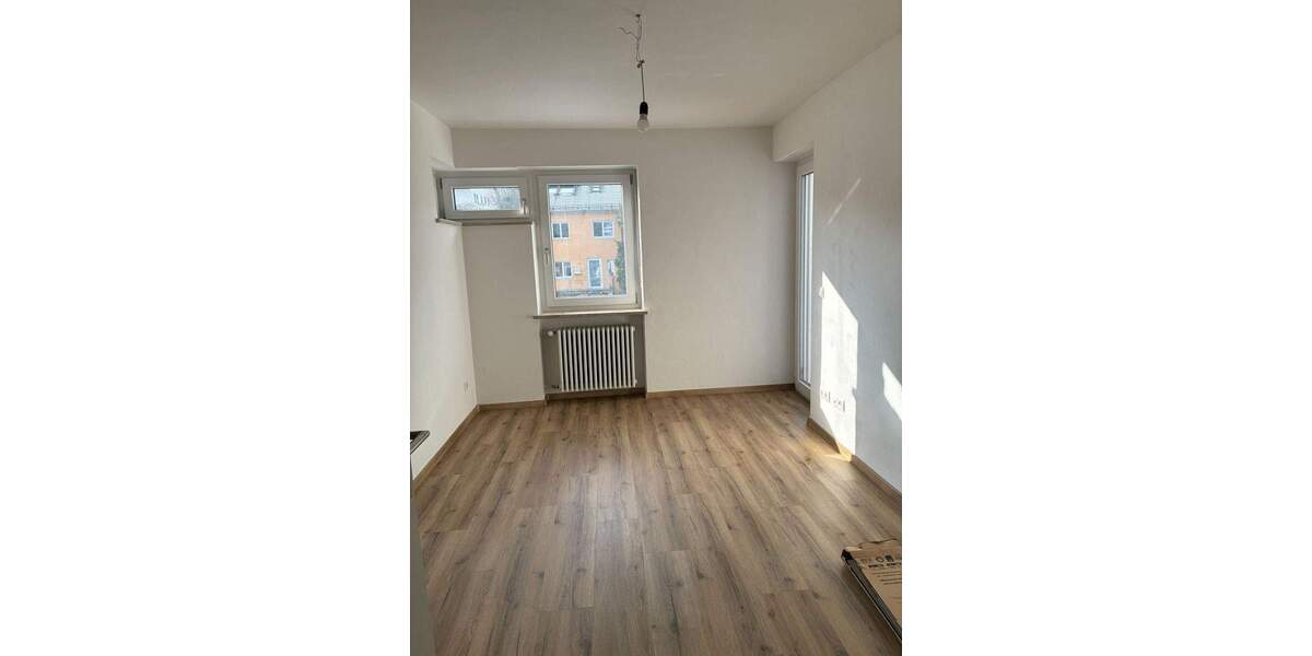 Doppelhaushälfte Landshut Achdorf - 5 Zimmer, 165 m&sup2;, 1.950&euro; | Angebot:25778846