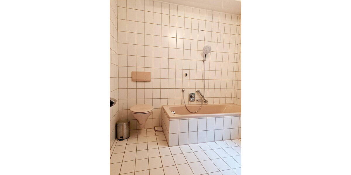 Mehrfamilienhaus, Wohnhaus Landshut Achdorf - 6 Zimmer, 145 m&sup2;, 865.000&euro; | Angebot:25984604