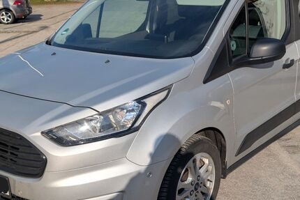 Ford Tourneo Connect 144.333 km 11.300 &euro; Essenbach 84051