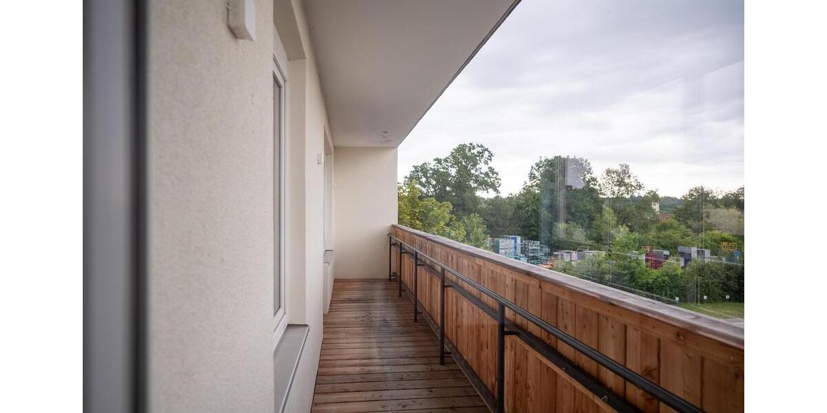 Etagenwohnung Vilsbiburg - 3.5 Zimmer, 114 m&sup2;, 1.197&euro; | Angebot:25902003