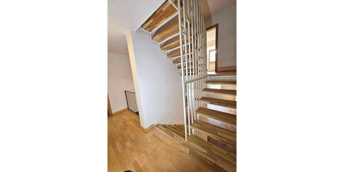 Reihenmittelhaus Dorfen - 6 Zimmer, 140 m&sup2;, 597.000&euro; | Angebot:25929667