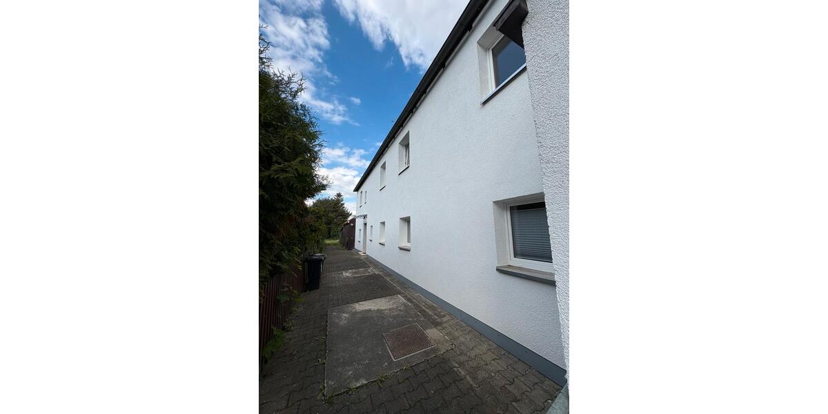 Etagenwohnung Altdorf - 3 Zimmer, 70 m&sup2;, 1.200&euro; | Angebot:26648157
