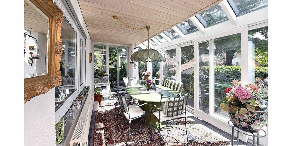 Einfamilienhaus Landshut Achdorf - 7 Zimmer, 350 m&sup2;, 1.150.000&euro; | Angebot:25743789