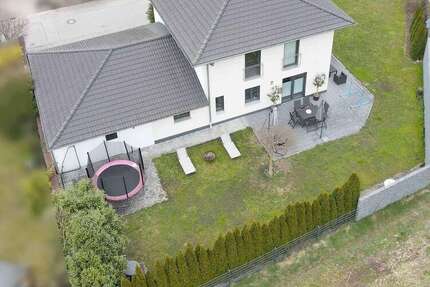 Haus Unterahrain Unterahrain - 5 Zimmer, 156 m&sup2;, 1.800&euro; | Angebot:27598158