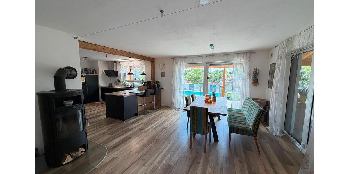 Einfamilienhaus Buch am Erlbach - 7 Zimmer, 220 m&sup2;, 949.000&euro; | Angebot:26825904
