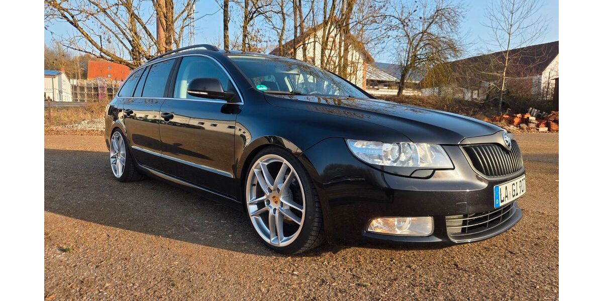 Skoda Superb 220.990 km 8.490 &euro; Essenbach 84051