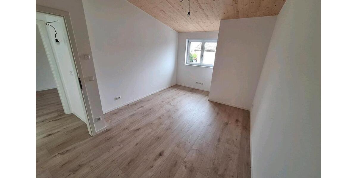 Erdgeschoßwohnung Taufkirchen (Vils) - 5 Zimmer, 165 m&sup2;, 1.950&euro; | Angebot:24363731