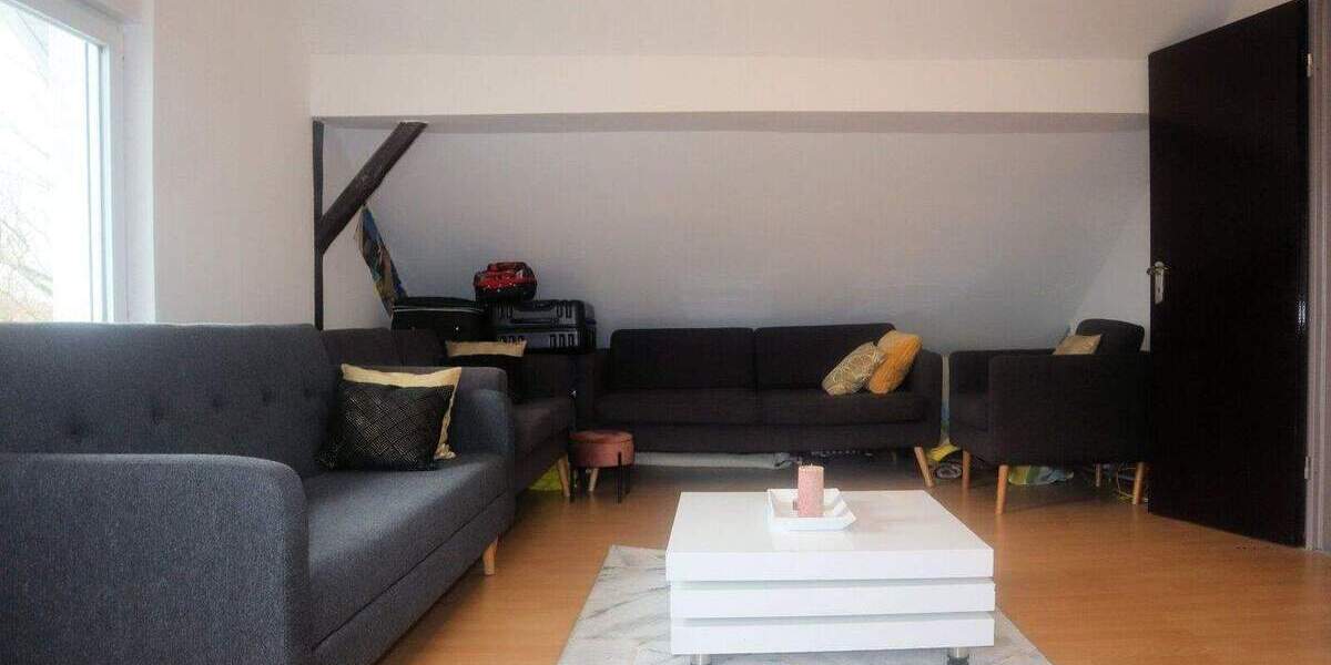 Einfamilienhaus Egglkofen - 6 Zimmer, 144 m&sup2;, 330.000&euro; | Angebot:25776657