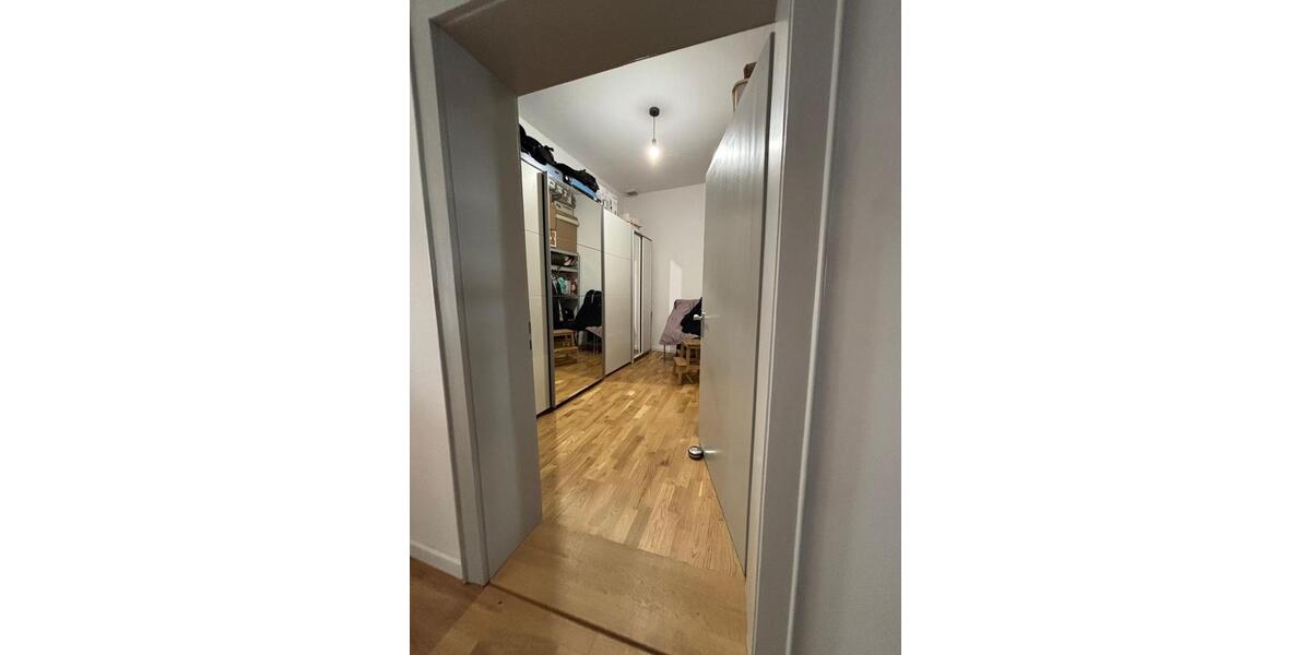 Etagenwohnung Vilsbiburg - 3 Zimmer, 141 m&sup2;, 1.250&euro; | Angebot:24465490