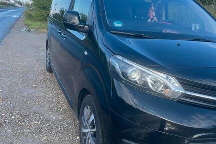 Toyota Proace (Verso) 125.000 km 29.900 &euro; Eitting 85462