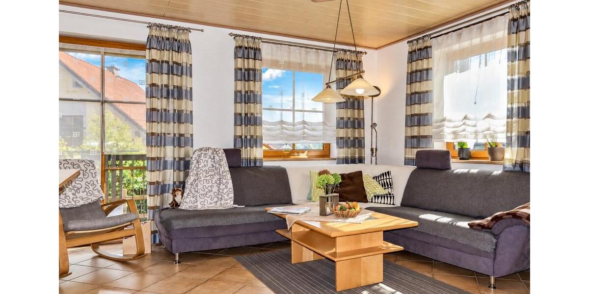 Einfamilienhaus Herrngiersdorf - 7 Zimmer, 200 m&sup2;, 1.550&euro; | Angebot:27617156