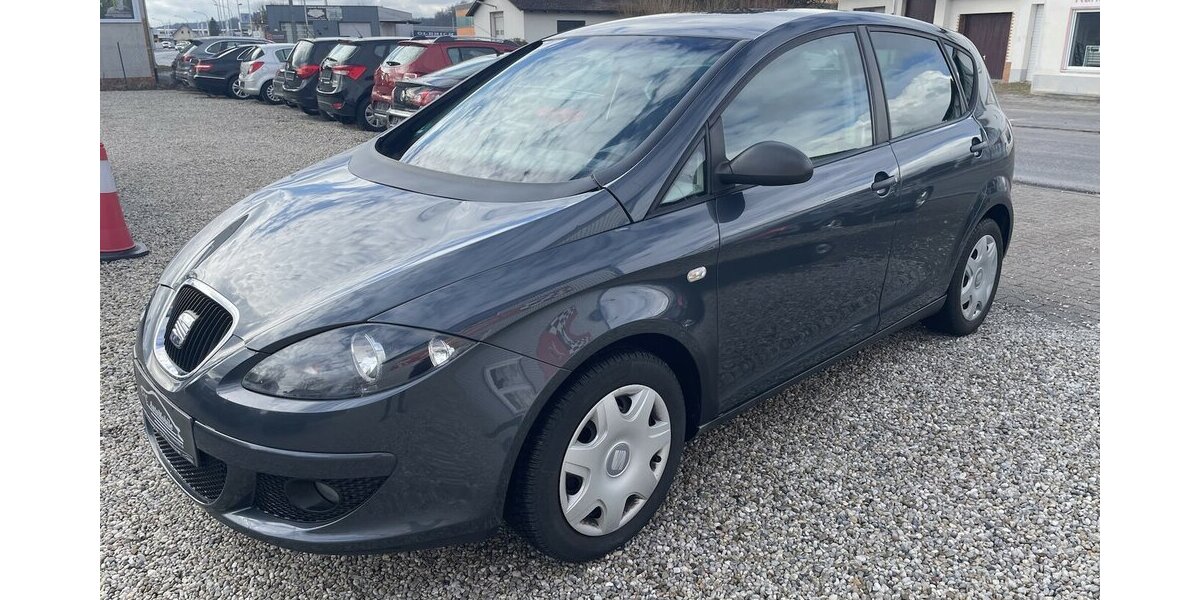 Seat Altea Avila 1.6i Klima PDC Euro4 207.000 km 2.000 &euro; Altdorf 84032