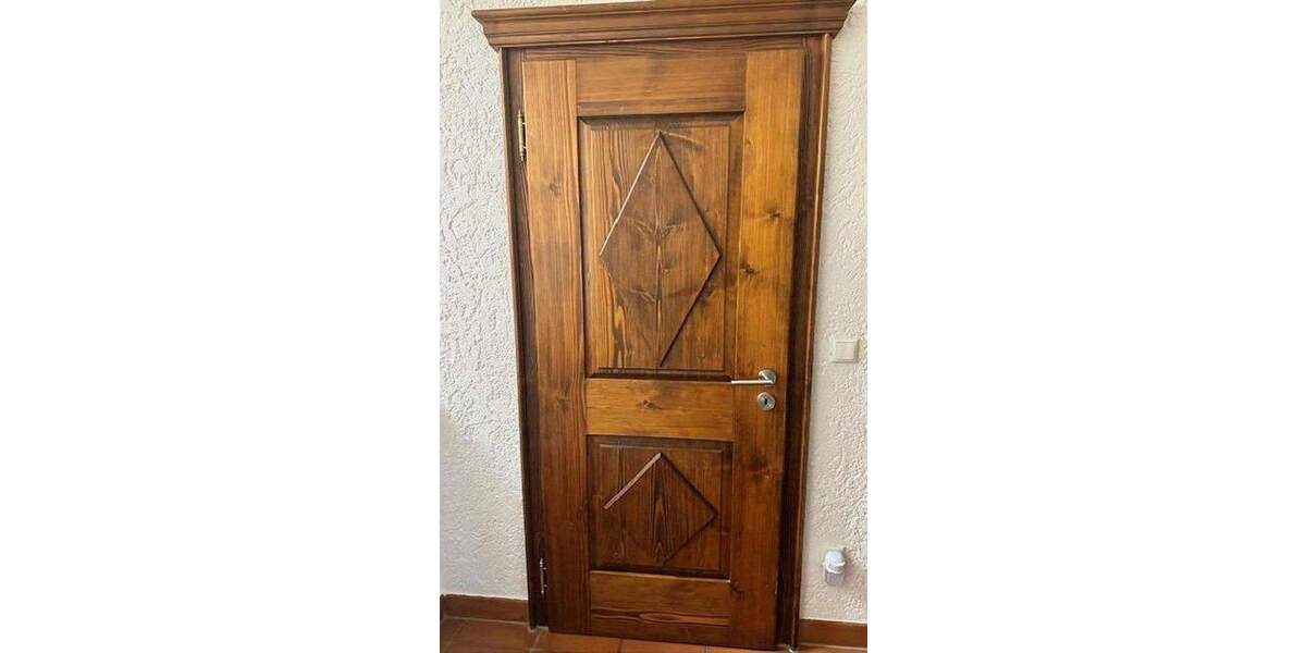 Einfamilienhaus Nandlstadt - 8 Zimmer, 300 m&sup2;, 930.000&euro; | Angebot:25716310