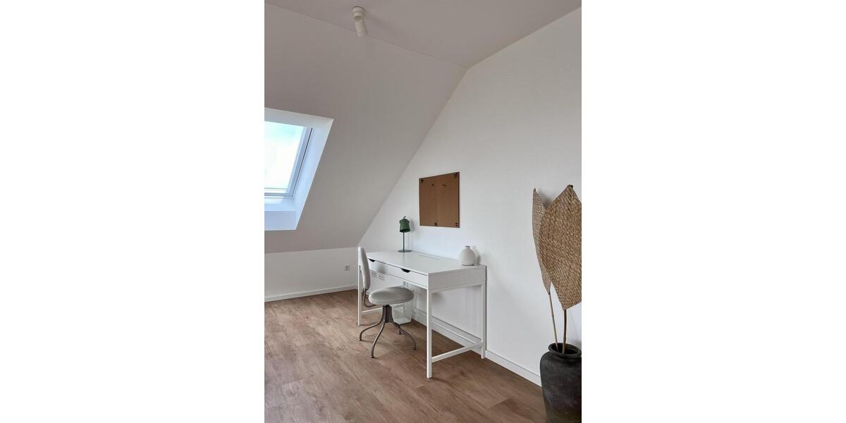 Dachgeschoßwohnung Langenbach - 2 Zimmer, 65 m&sup2;, 1.475&euro; | Angebot:25852496