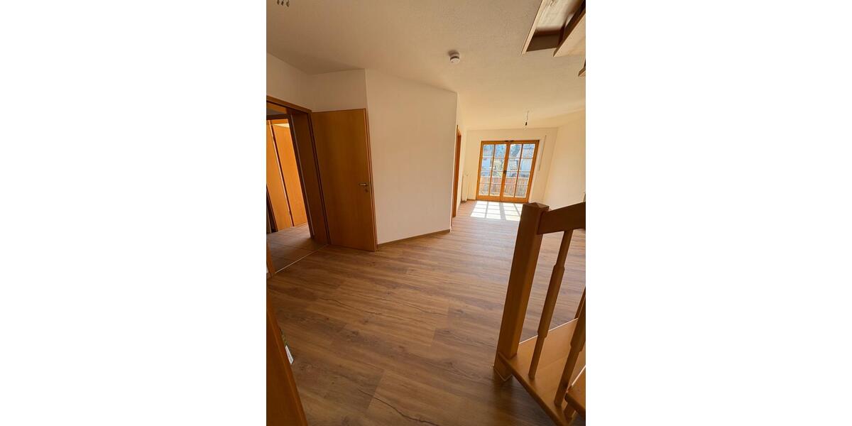 Reihenhaus Vilsbiburg - 4 Zimmer, 115 m&sup2;, 1.300&euro; | Angebot:25853604