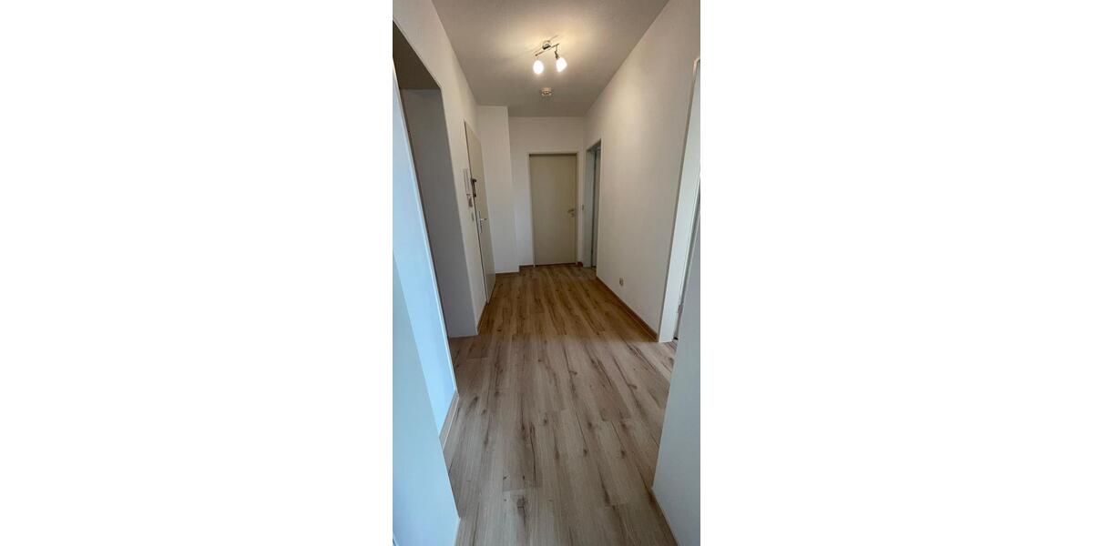 Etagenwohnung Ergolding - 2.5 Zimmer, 67 m&sup2;, 1.080&euro; | Angebot:24689195