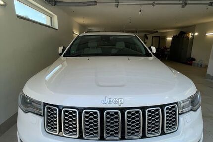 Jeep Grand Cherokee 131.000 km 31.600 &euro; Ergolding 84030