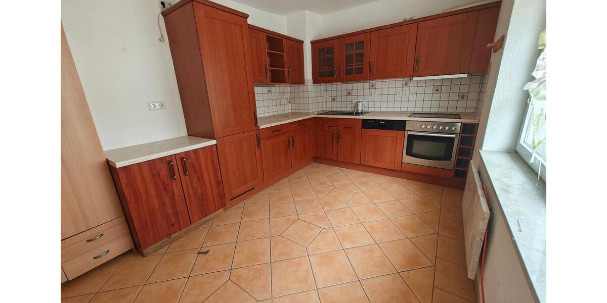 Einfamilienhaus Wildenberg - 7 Zimmer, 220 m&sup2;, 1.700&euro; | Angebot:25907276