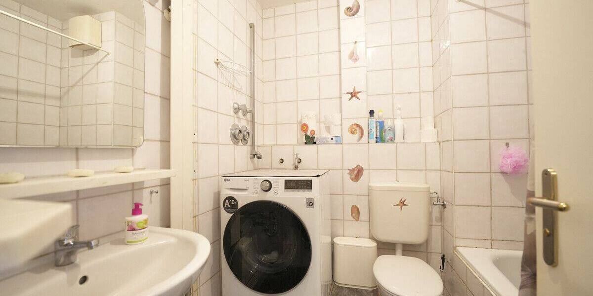 Etagenwohnung Landshut Nikola - 3 Zimmer, 86 m&sup2;, 299.000&euro; | Angebot:26819802