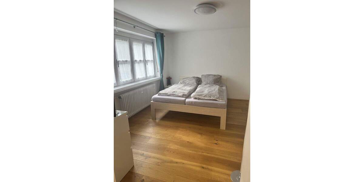 Einfamilienhaus Nandlstadt - 8 Zimmer, 300 m&sup2;, 930.000&euro; | Angebot:25716310
