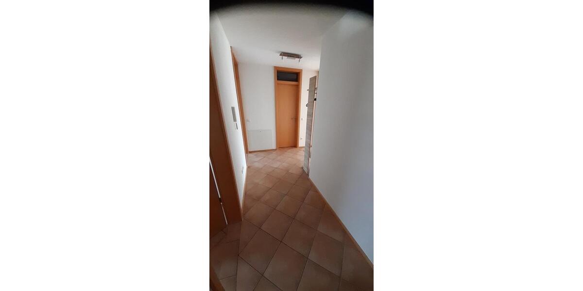 Etagenwohnung Dingolfing - 2 Zimmer, 71 m&sup2;, 850&euro; | Angebot:27605159