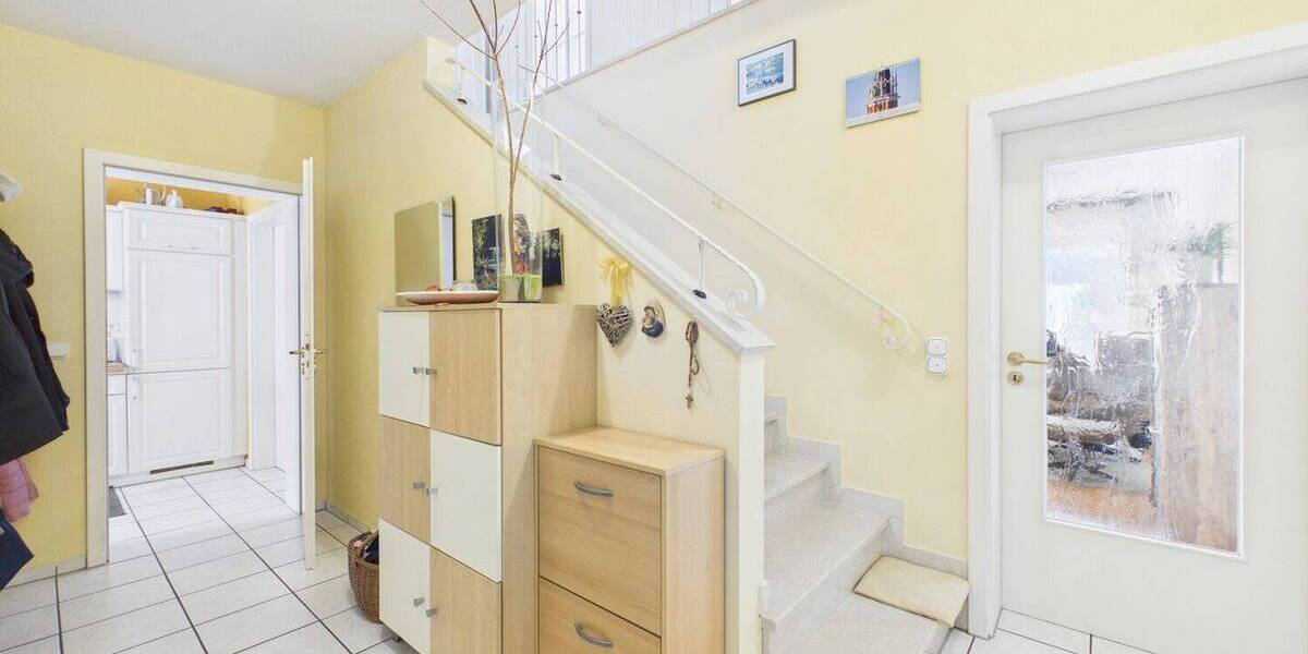 Reihenmittelhaus Landshut West - 5 Zimmer, 155 m&sup2;, 695.000&euro; | Angebot:26017423