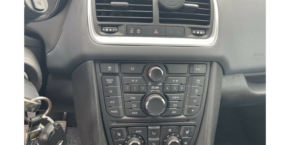 Opel Meriva B Innovation Sitzheizung Tempomat EURO5 208.000 km 3.800 &euro; Altdorf 84032