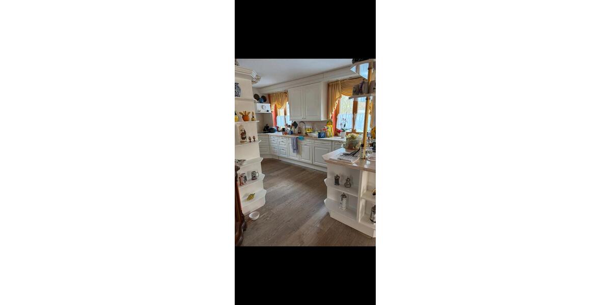 Villa Langenbach - 6 Zimmer, 280 m&sup2;, 1.605.000&euro; | Angebot:27183693