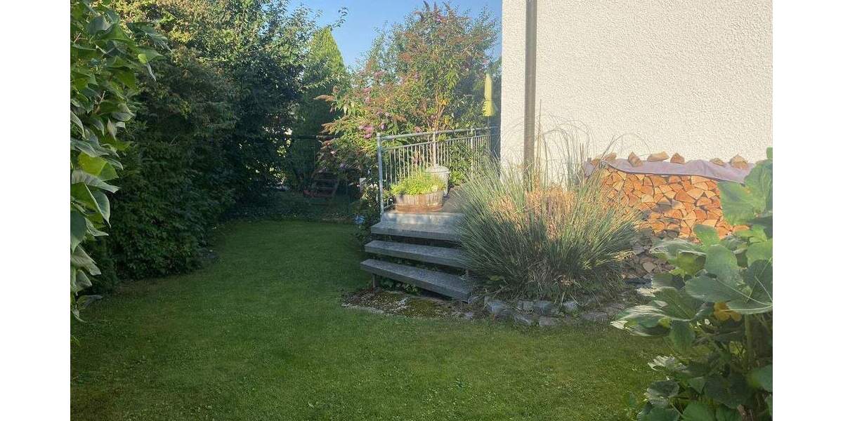 Einfamilienhaus Nandlstadt - 8 Zimmer, 300 m&sup2;, 930.000&euro; | Angebot:25716310