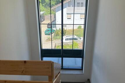 Wohnung Dingolfing - 3 Zimmer, 68 m&sup2;, 1.100&euro; | Angebot:27612372