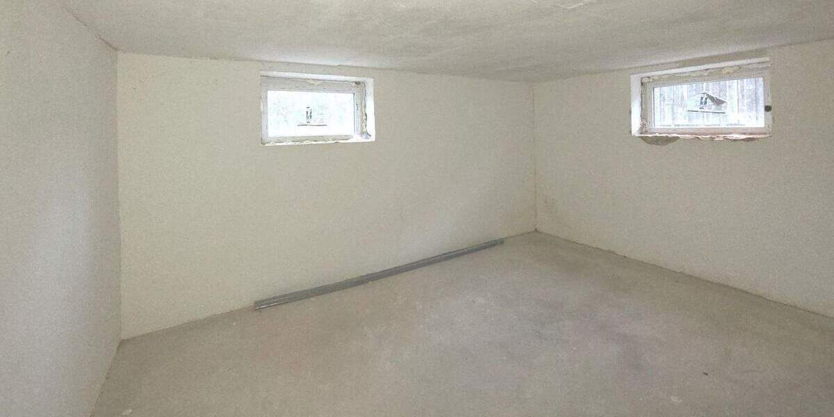 Mehrfamilienhaus, Wohnhaus Furth Schatzhofen - 6 Zimmer, 151 m&sup2;, 350.000&euro; | Angebot:25968439