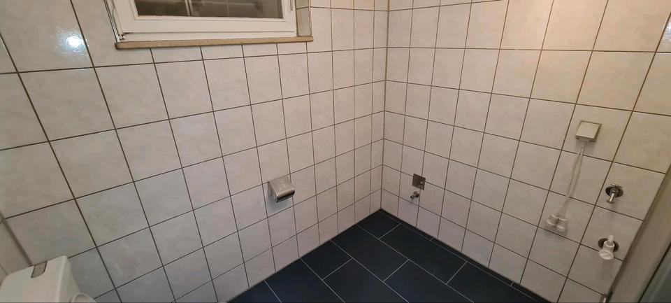 Etagenwohnung Dorfen - 4 Zimmer, 100 m&sup2;, 1.500&euro; | Angebot:25875109