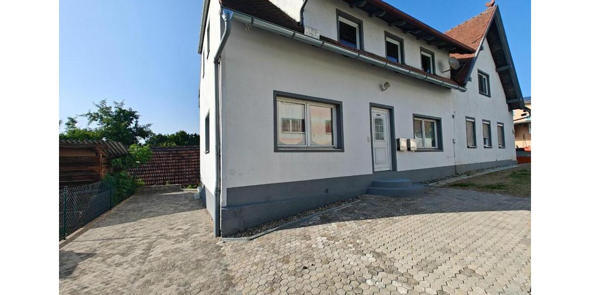 Einfamilienhaus Wildenberg - 7 Zimmer, 220 m&sup2;, 1.700&euro; | Angebot:25907276