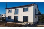 Etagenwohnung Ergoldsbach Langenhettenbach - 3 Zimmer, 94 m&sup2;, 1.050&euro; | Angebot:27602103