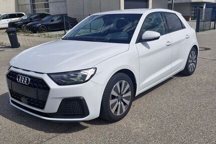 Audi A1 109.000 km 15.500 &euro; Altdorf/Landshut 84032