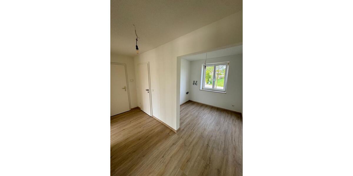 Erdgeschoßwohnung Gerzen - 3 Zimmer, 70 m&sup2;, 1.000&euro; | Angebot:24827442
