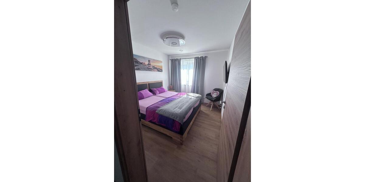 Etagenwohnung Aham - 3 Zimmer, 78 m&sup2;, 950&euro; | Angebot:24842933