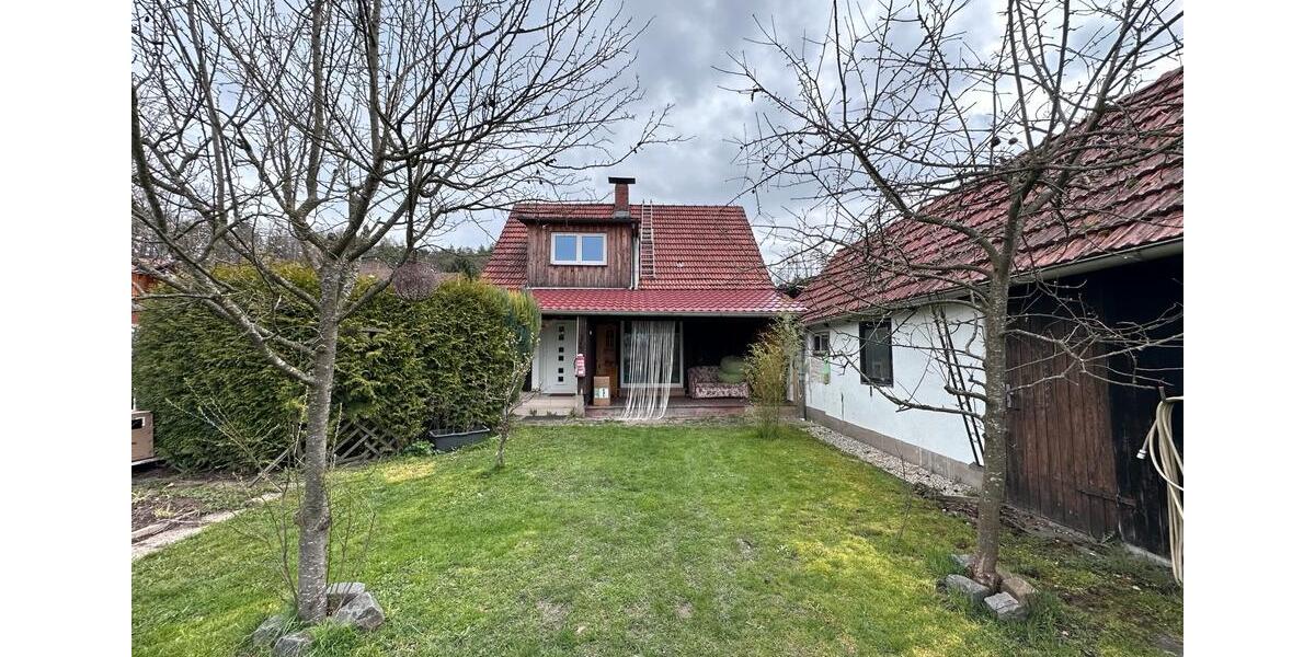 Einfamilienhaus Tiefenbach - 5 Zimmer, 90 m&sup2;, 2.100&euro; | Angebot:25823413