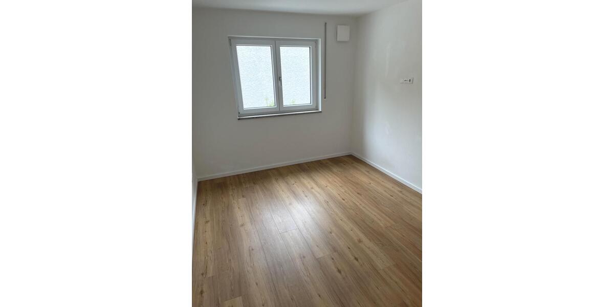 Erdgeschoßwohnung Ergoldsbach Langenhettenbach - 2 Zimmer, 73 m&sup2;, 721&euro; | Angebot:26589426
