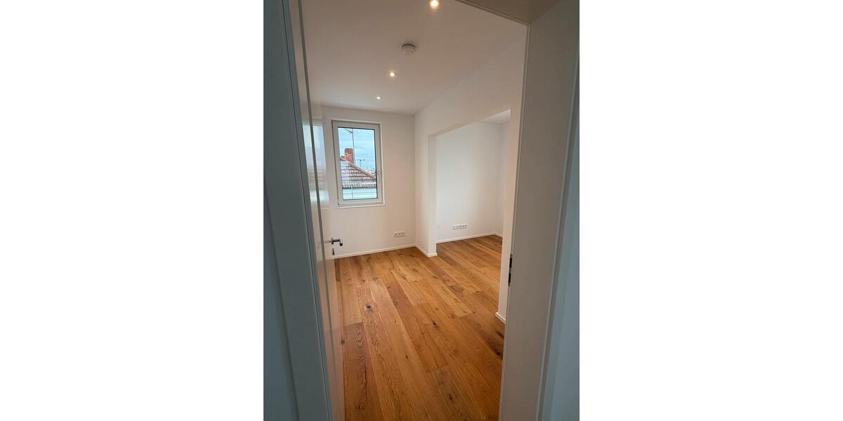 Einfamilienhaus Eching - 3 Zimmer, 120 m&sup2;, 1.950&euro; | Angebot:25392061