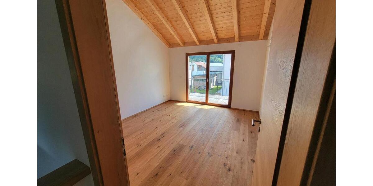 Doppelhaushälfte Mallersdorf-Pfaffenberg Pfaffenberg - 5 Zimmer, 150 m&sup2;, 535.000&euro; | Angebot:24492809
